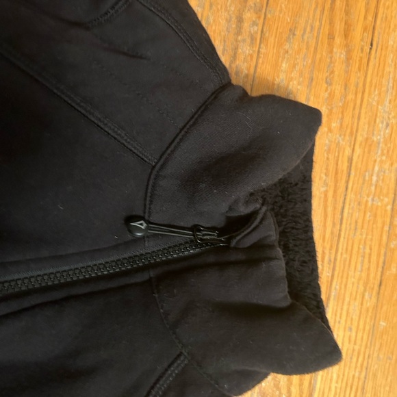 Ivivva get your snug on revveraibke sweater/jacket - Picture 11 of 13